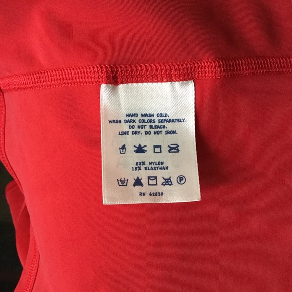 Lands’ End 🌺 Rash Guard Swim Top - Picture 7 of 7